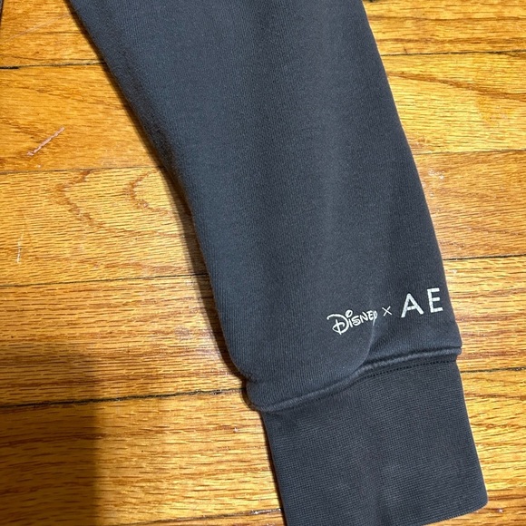 Disney x American Eagle Mickey Mouse Hoodie  Limited Edition Size XS - Picture 4 of 9